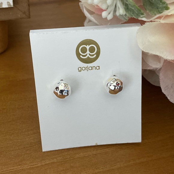 Gorjana Silver Earrings Hammered Faceted Ball Studs Nordstrom Sold Out NWT - Picture 1 of 3